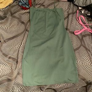 Green fitted dress
